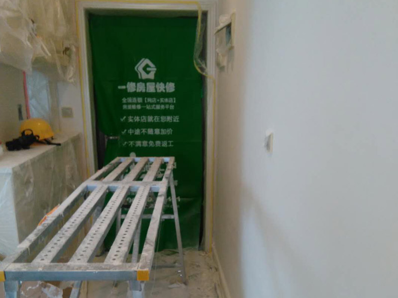 重慶窗戶漏水是施工的質(zhì)量問題嗎，重慶窗戶漏水如何解決