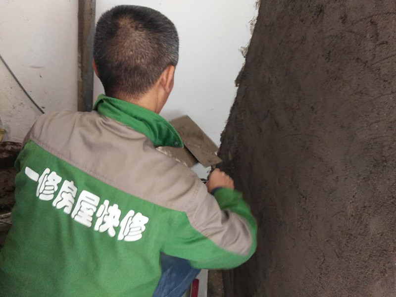 毛坯房的裝修順序,怎樣合理，比如是先安裝窗戶