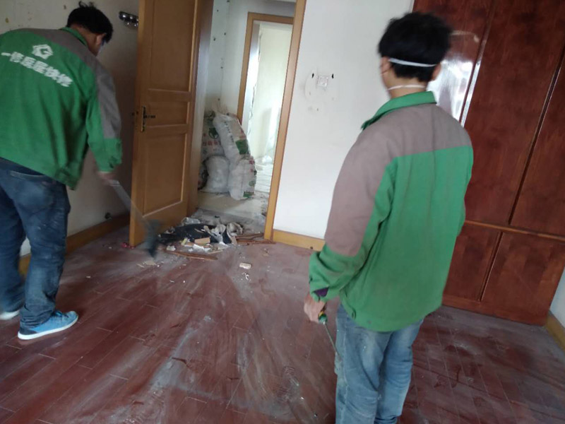 鄭州房屋維修公司哪家是維修，鄭州門鎖槽處木頭壞了怎么辦