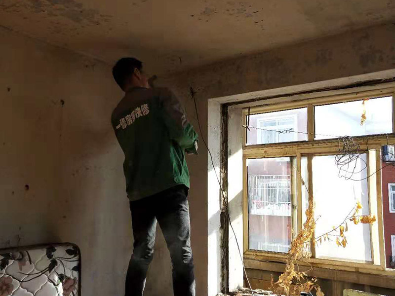 長沙陽臺(tái)防水選什么材料好，長沙陽臺(tái)做防水的注意事項(xiàng)