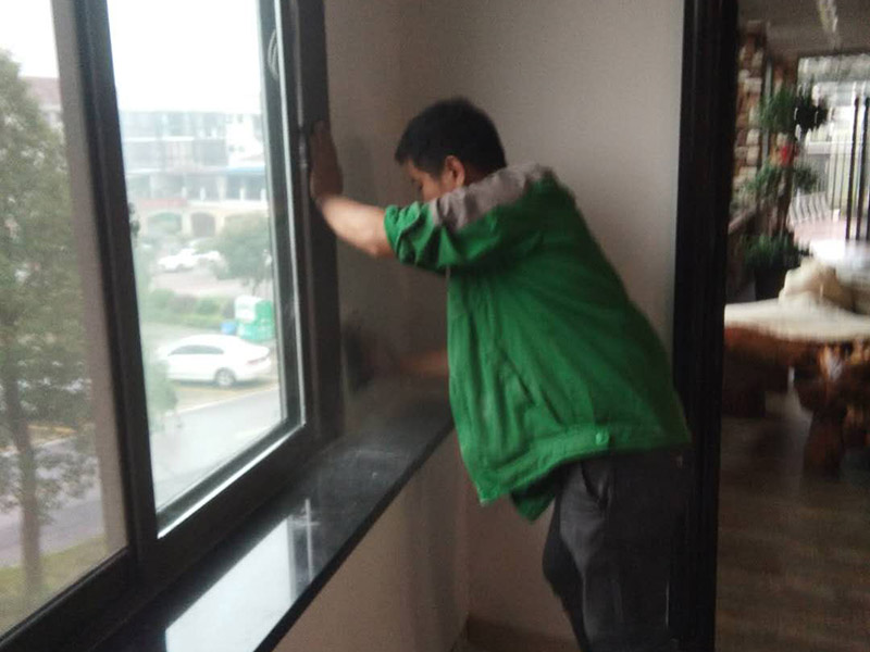 武漢窗戶防水怎么做不漏水，武漢窗戶防水需要多少錢