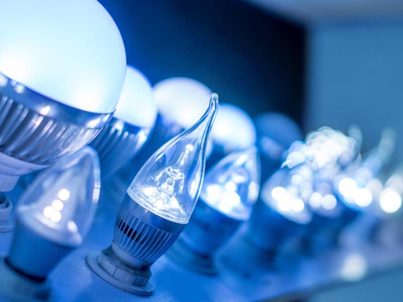 客廳水晶燈壞了怎么修,突然整個(gè)燈都不亮了，遙控器也沒(méi)反應(yīng)了怎么維修