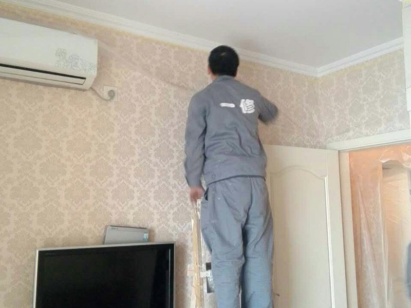 青島刷墻工人多少錢一天，青島刷墻工人去哪找