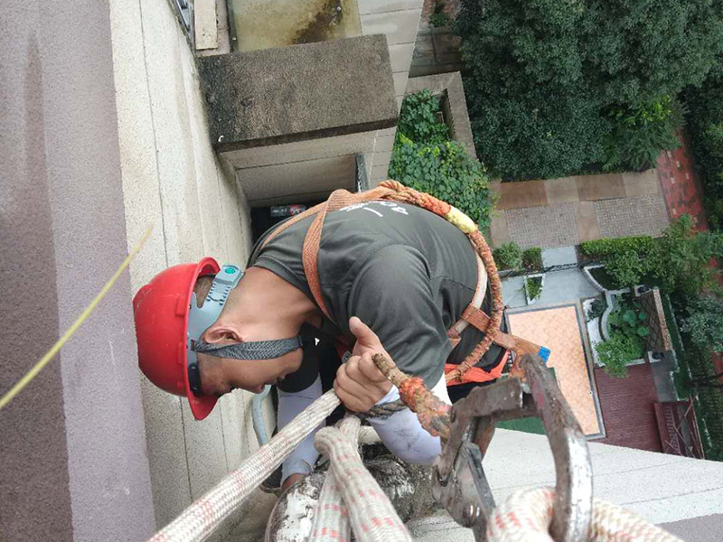 不知道防水做好后怎么做保護(hù)層，廣州裝修公司專業(yè)泥工來教你
