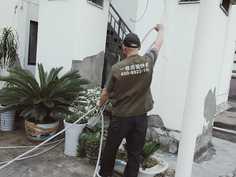 成都防水施工要求，流程規(guī)范，好不好得看公司買家評(píng)論！