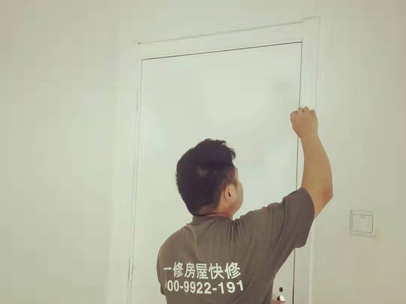 長沙臥室翻新刷墻漆多久可以入住，墻面翻新可以直接刷漆嗎