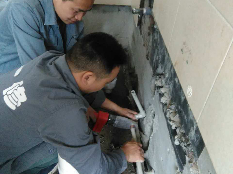 苦惱水管漏水怎么辦，原因材質(zhì)不同維修