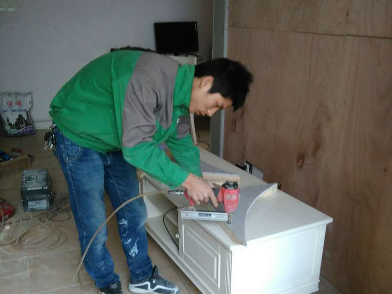 玄關(guān)裝修怎么做？玄關(guān)裝修三招實用技巧