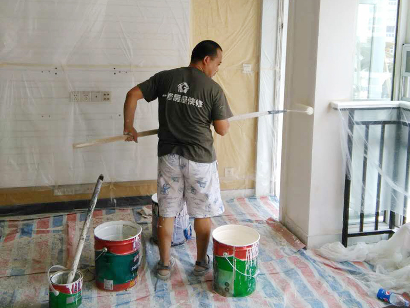 客廳墻面裝修講究多，客廳裝修后不對勁