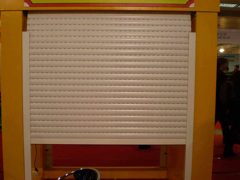 伸縮電動門維修的價格，需要多少錢，伸