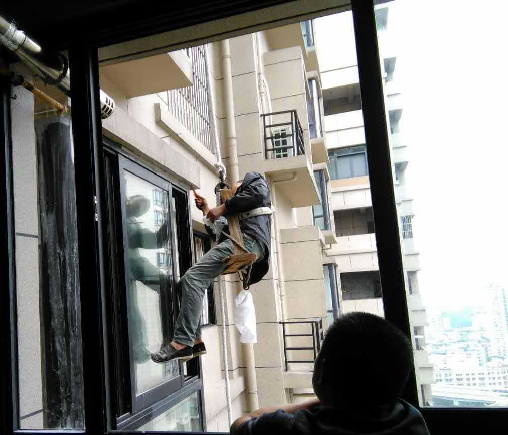 鄭州專門維修公司哪家專門處理門窗，鄭