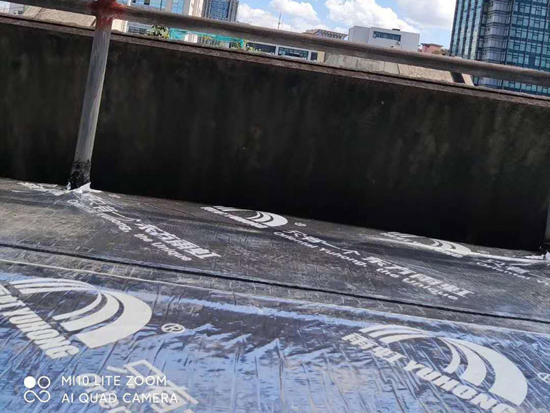 杭州卷材防水的做法，屋面用改性瀝青防