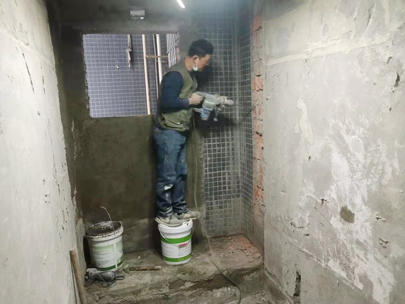 衛(wèi)生間樓上漏水到樓下，衛(wèi)生間漏水樓下