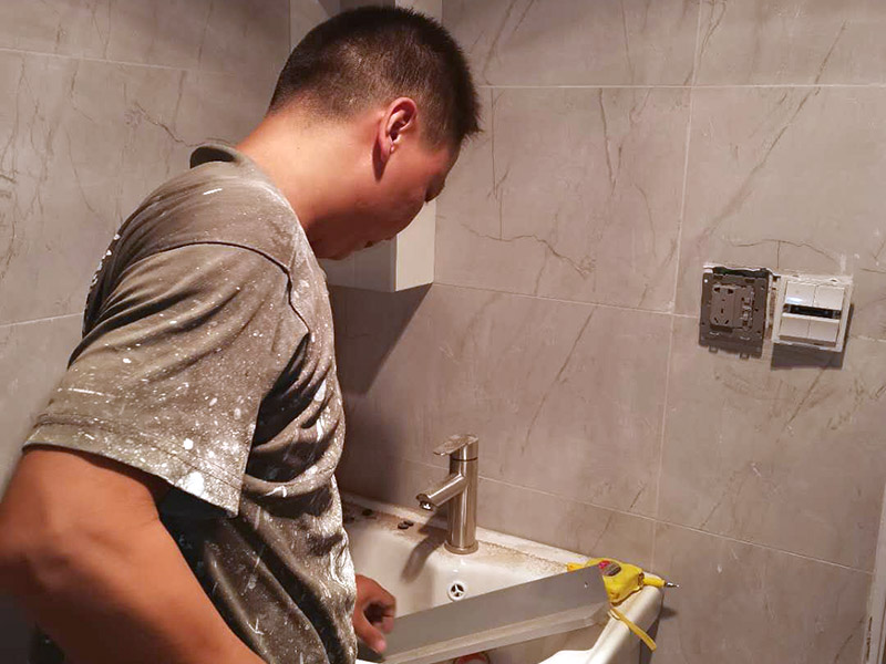 生間漏水找誰修好，北京衛(wèi)生間漏水專業(yè)