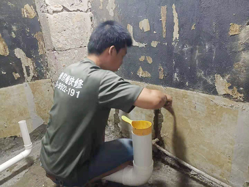 成都修水電的工人哪里找，如何保證找到
