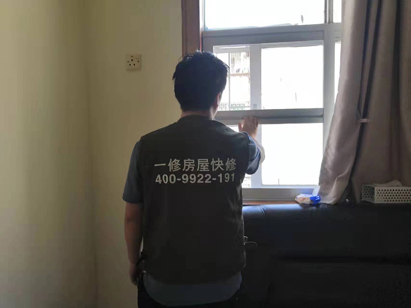 武漢老式窗戶怎么翻新改造飄窗？