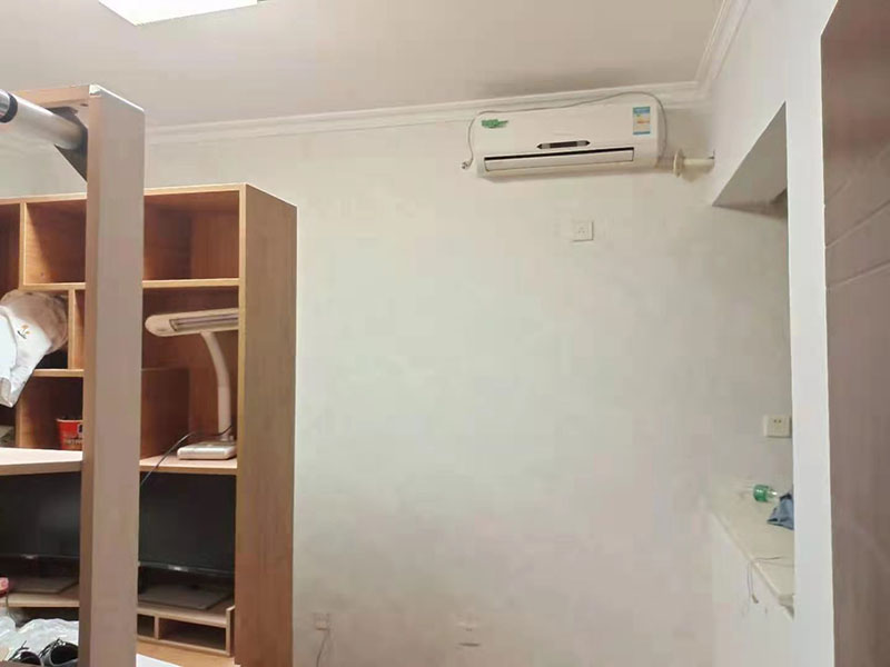 重慶老房子客廳翻新刷漆多久能??？
