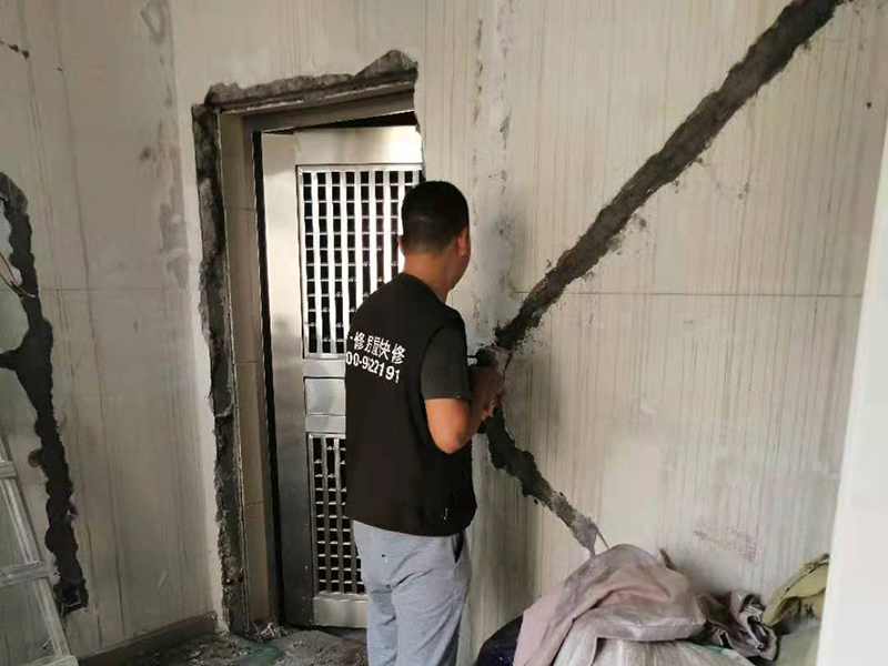 成都?jí)γ婀柙迥喾?，?yīng)該如何操作