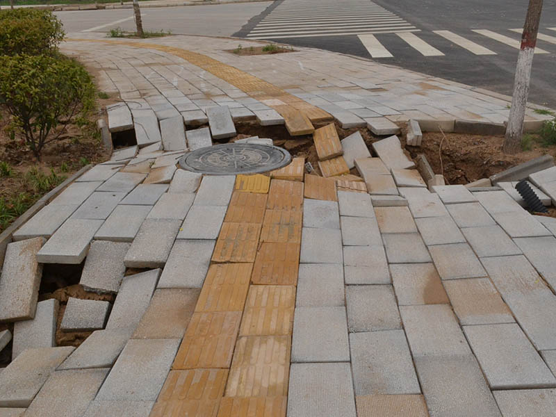 道路裂縫怎樣處理？路面裂縫修補方法介