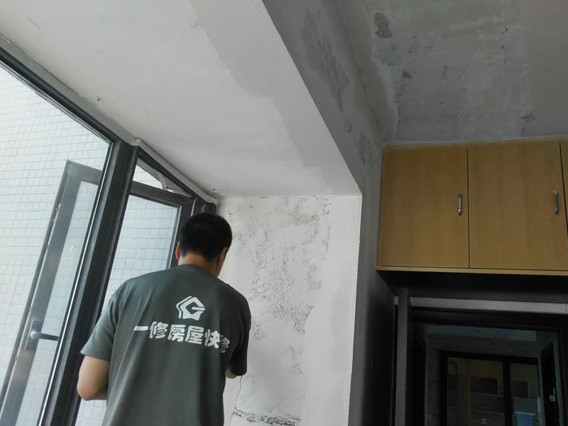 墻面貼角、刮石膏
