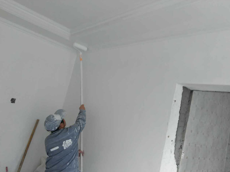 墻面補(bǔ)灰、滾漆